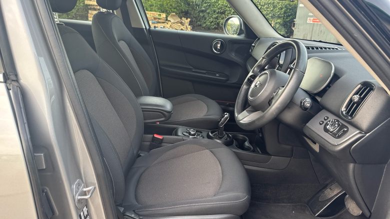 MINI Countryman 1.5 Cooper Classic 5dr Auto Petrol Hatchback